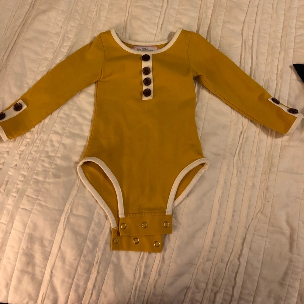 Sweet Honey bodysuit onesie gold yellow size 6m